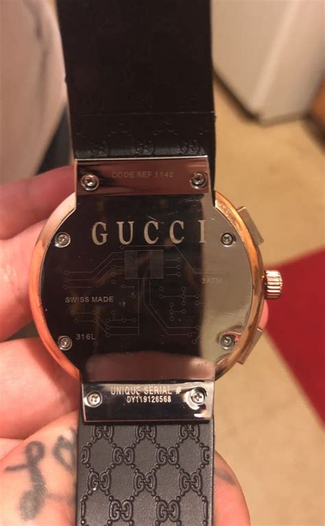 serial number gucci watch